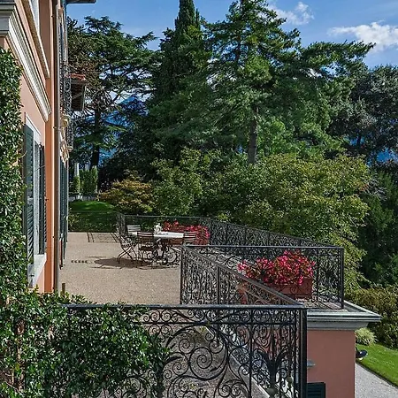 San Siro Sleeps 20 Pool Air Con Wifi Villa